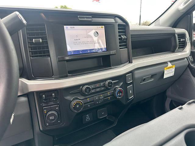 new 2025 Ford F-250 car, priced at $59,900