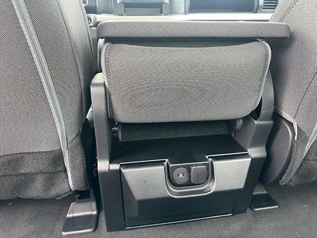 new 2025 Ford F-250 car, priced at $59,900