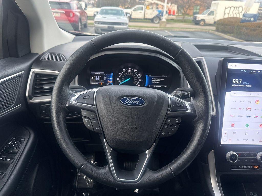 used 2022 Ford Edge car, priced at $23,399