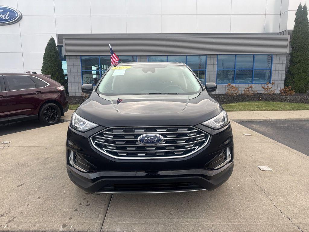used 2022 Ford Edge car, priced at $23,399