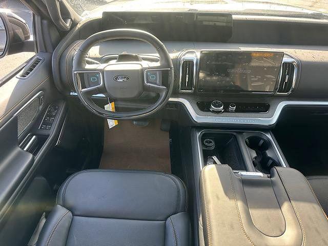 new 2025 Ford Expedition car, priced at $81,615