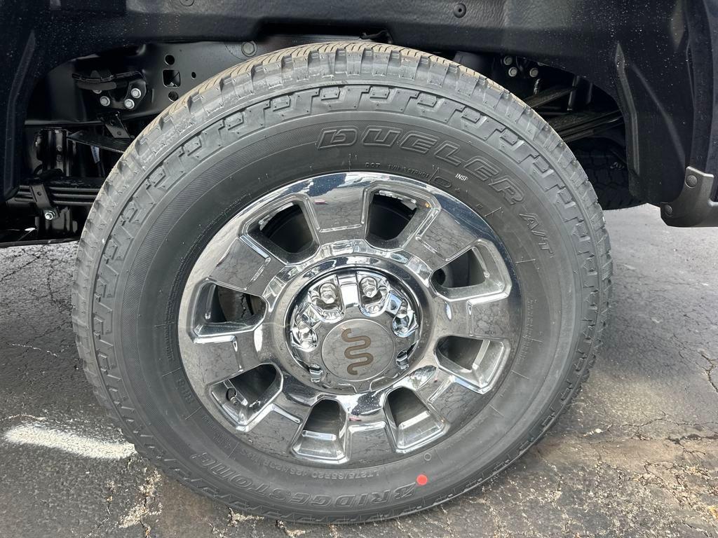 new 2025 Ford F-250 car, priced at $96,150
