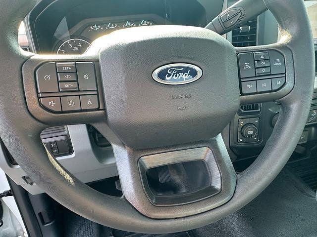 new 2025 Ford F-250 car, priced at $45,904