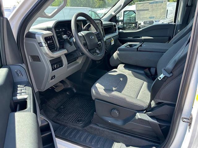 new 2025 Ford F-450 car, priced at $73,810