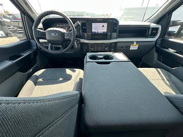 new 2025 Ford F-450 car, priced at $73,810