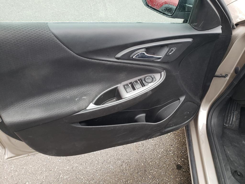 used 2022 Chevrolet Malibu car, priced at $15,999