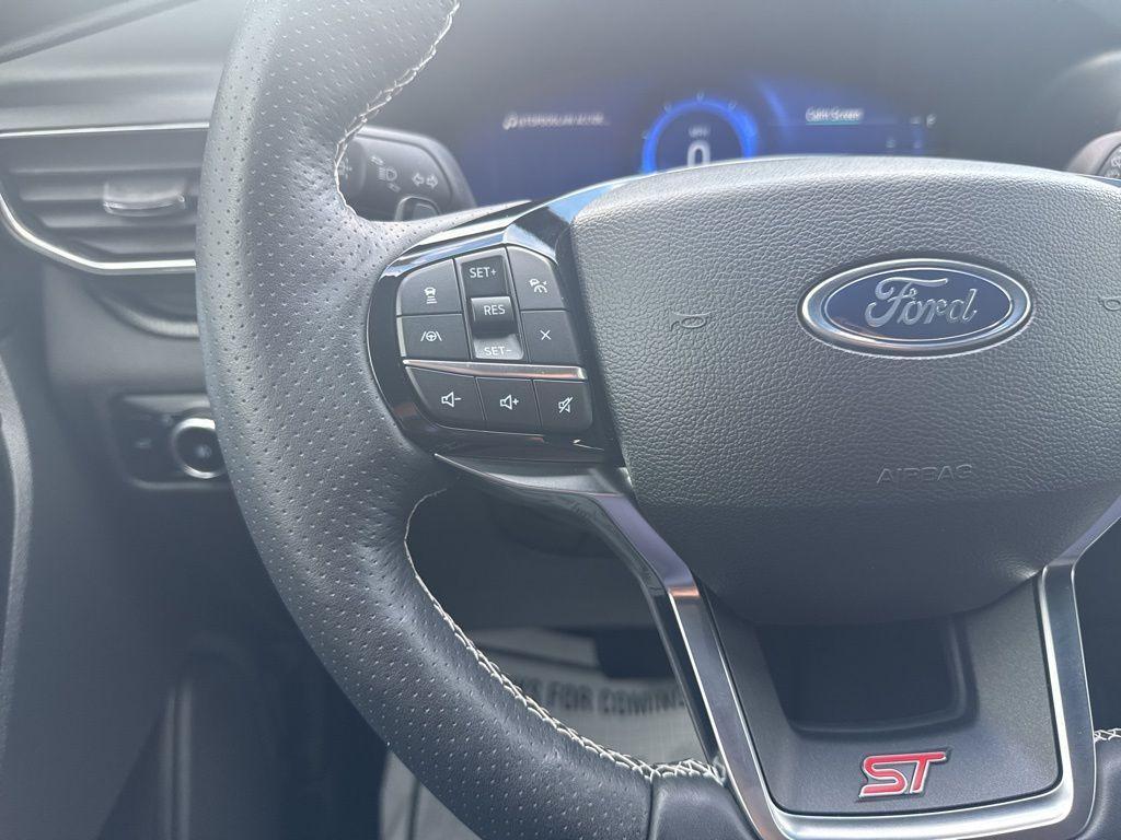 used 2024 Ford Explorer car, priced at $44,999