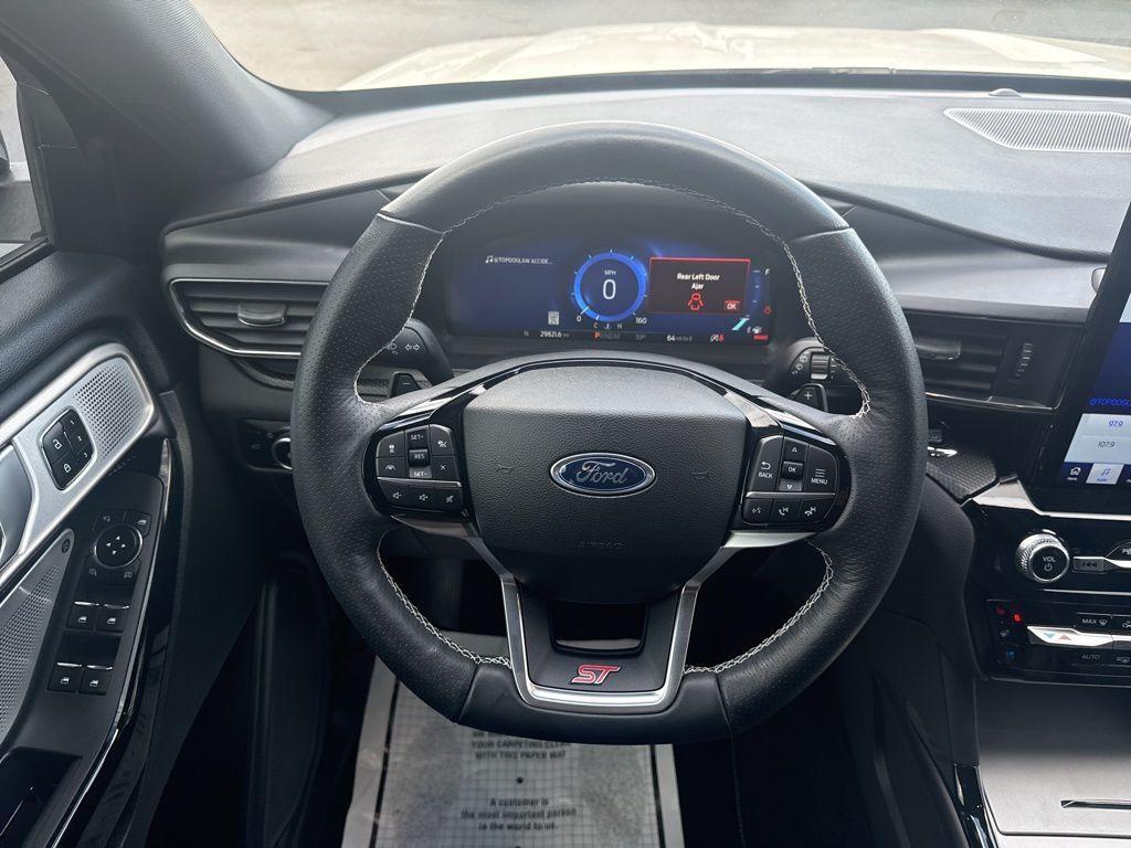 used 2024 Ford Explorer car, priced at $44,999