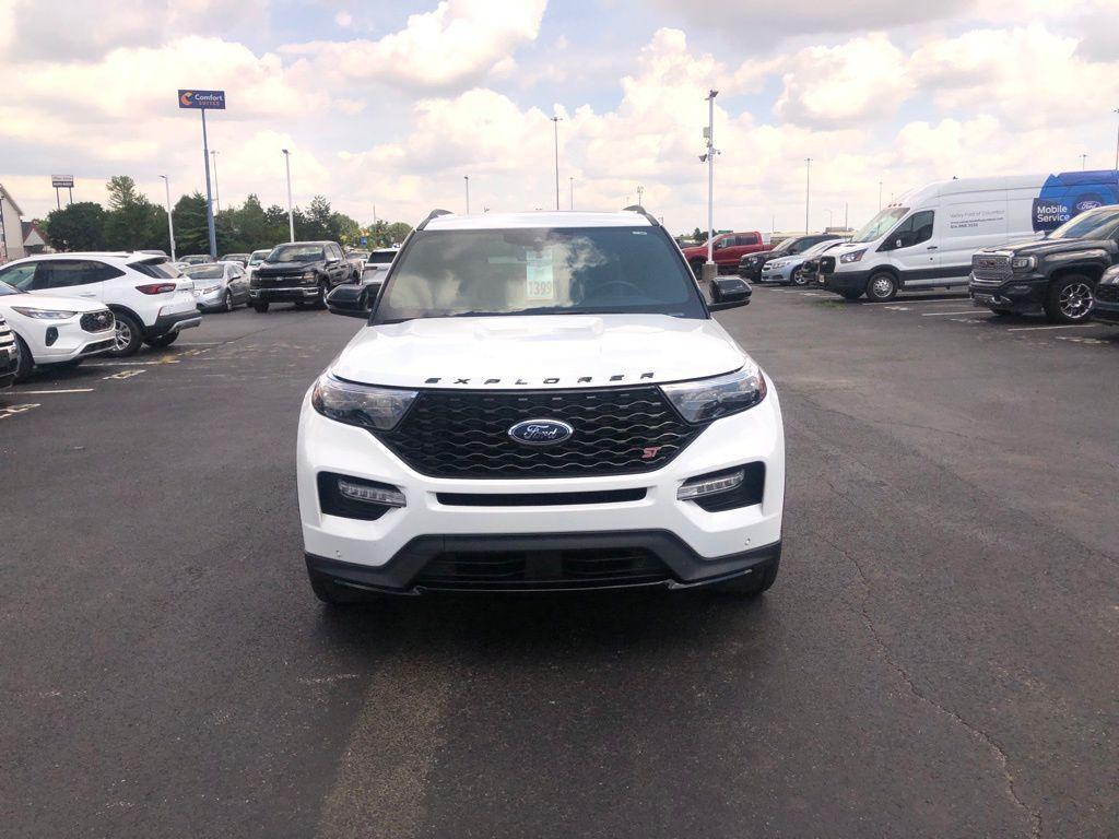 used 2024 Ford Explorer car
