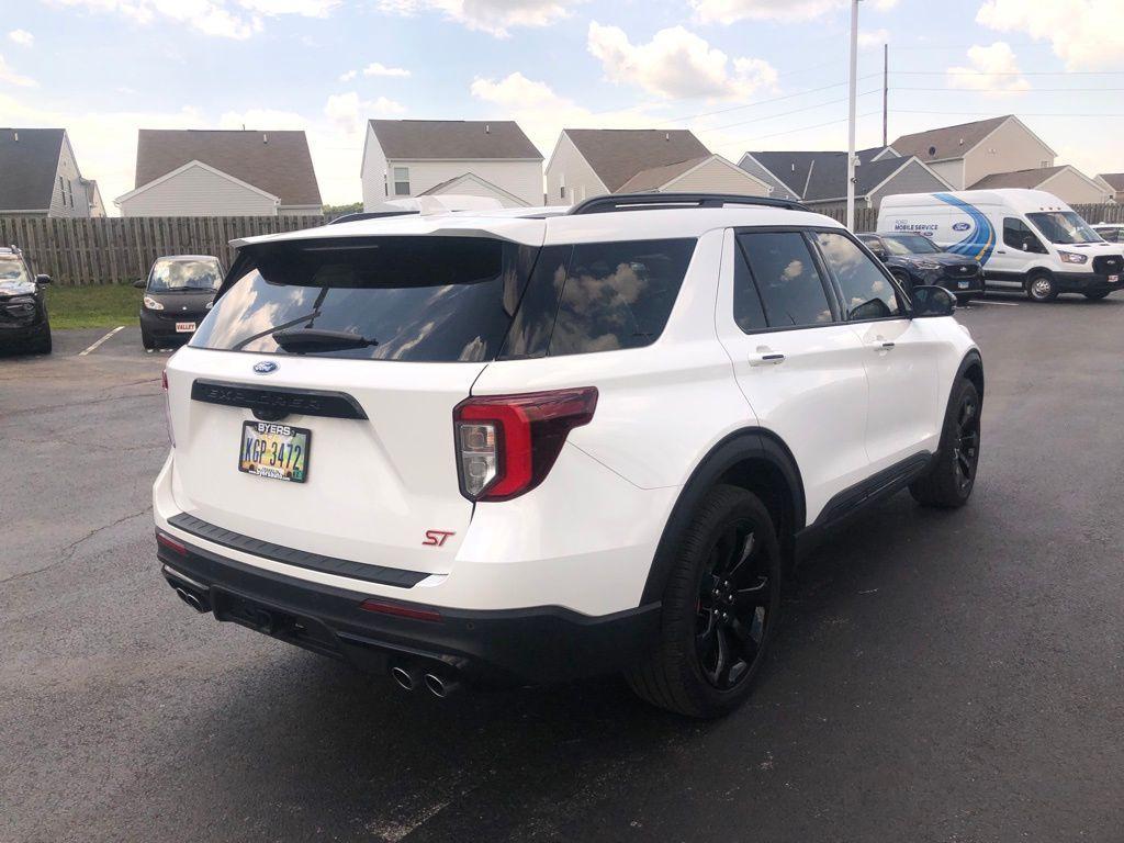 used 2024 Ford Explorer car