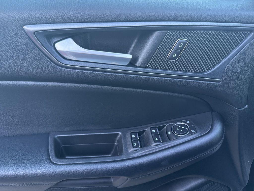 used 2022 Ford Edge car, priced at $18,699