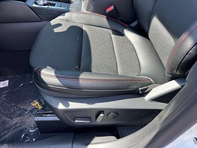 new 2025 Ford Escape car, priced at $29,984