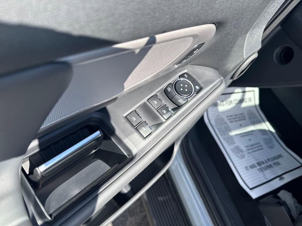 new 2025 Ford Expedition car, priced at $72,065