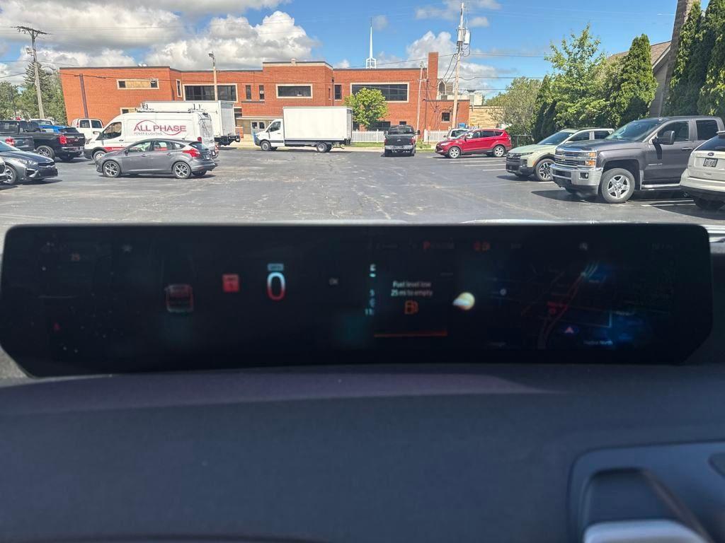 new 2025 Ford Expedition car, priced at $72,065