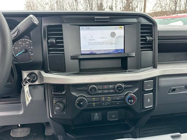 new 2025 Ford F-250 car, priced at $49,900