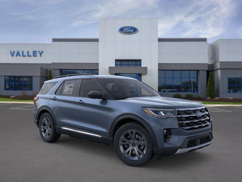 new 2025 Ford Explorer car, priced at $49,205