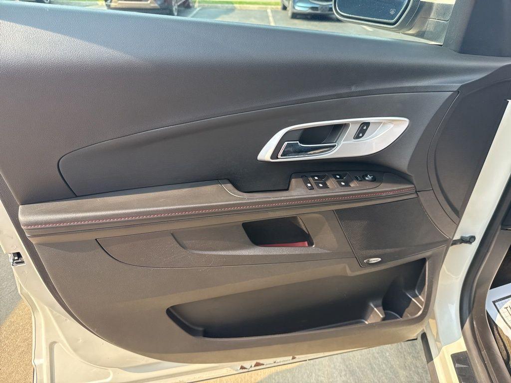 used 2012 Chevrolet Equinox car, priced at $8,400