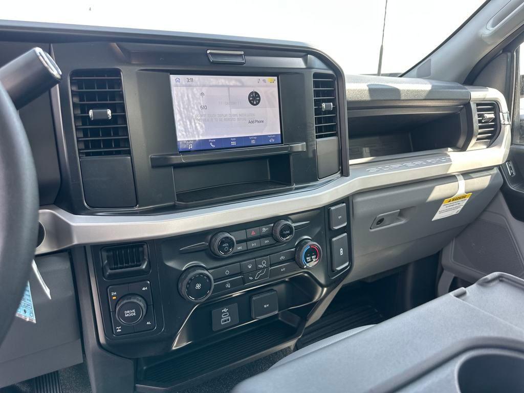 new 2025 Ford F-250 car, priced at $52,245