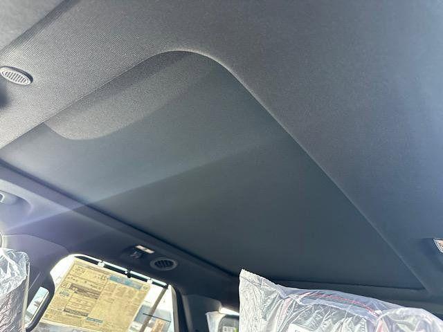 new 2025 Ford Explorer car, priced at $50,578