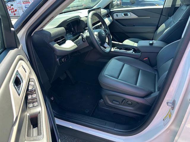 new 2025 Ford Explorer car, priced at $46,900