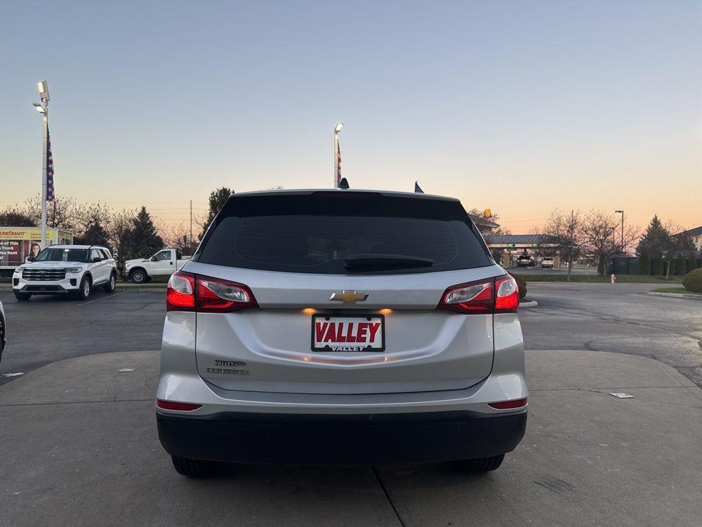 used 2021 Chevrolet Equinox car, priced at $9,999