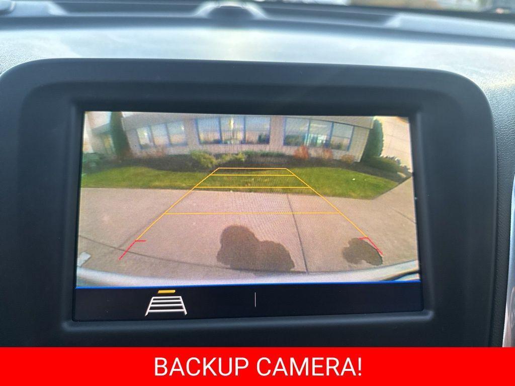 used 2021 Chevrolet Equinox car, priced at $9,999