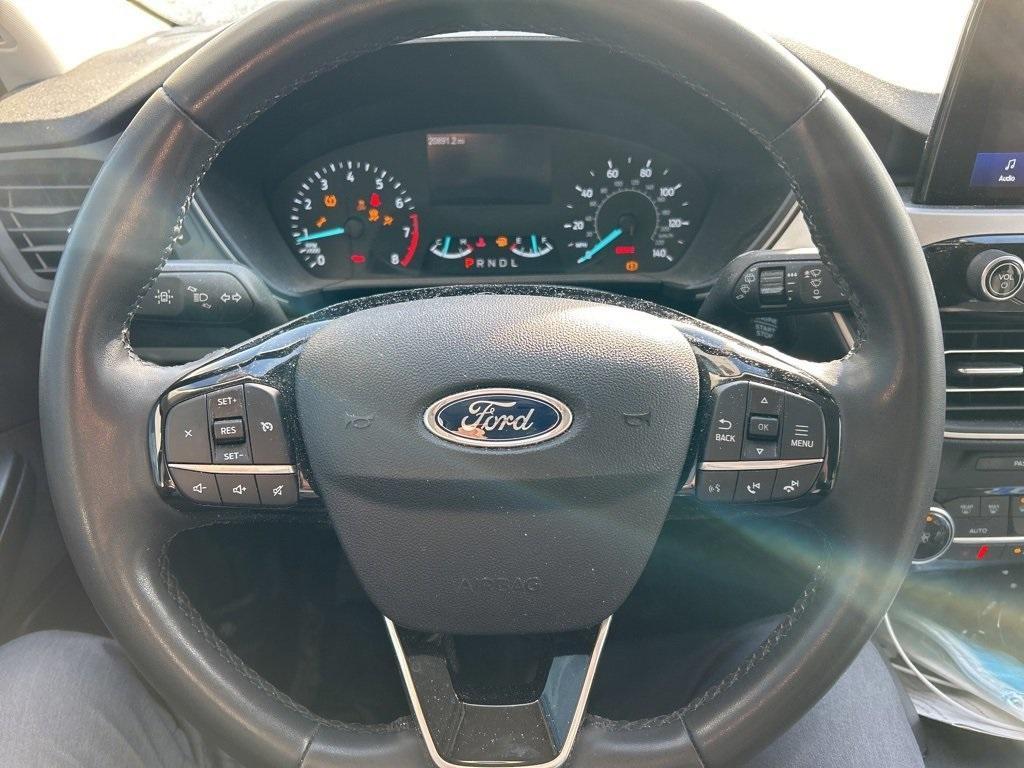 used 2022 Ford Escape car, priced at $20,800