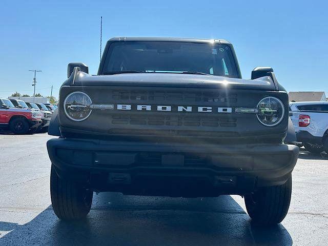 new 2025 Ford Bronco car, priced at $38,490