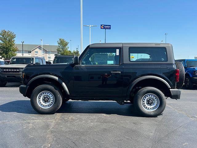 new 2025 Ford Bronco car, priced at $38,490