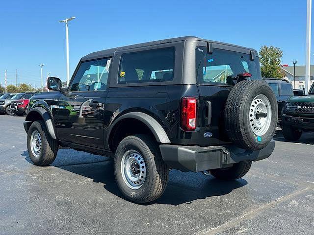 new 2025 Ford Bronco car, priced at $38,490