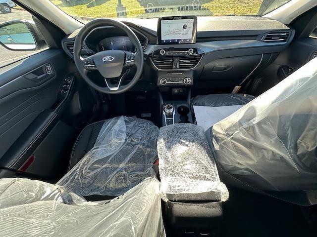 new 2025 Ford Escape car, priced at $25,990