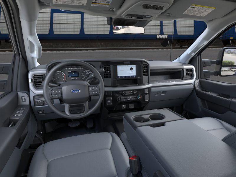 new 2025 Ford F-350 car, priced at $54,295