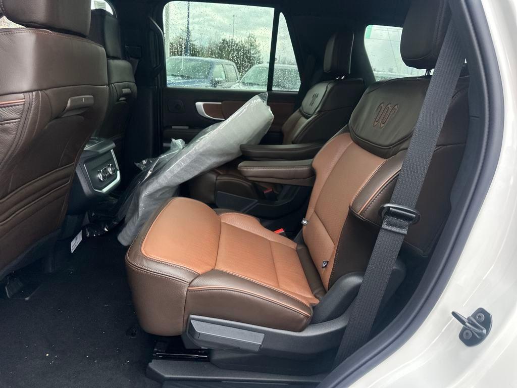 new 2025 Ford Expedition car, priced at $87,225