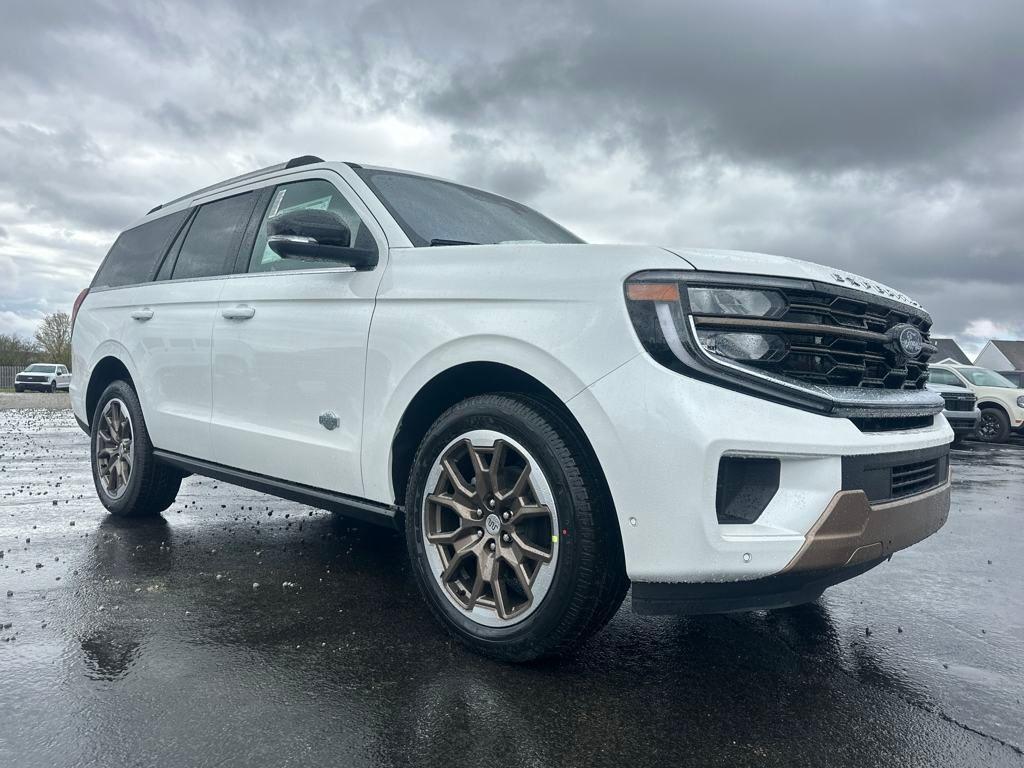 new 2025 Ford Expedition car, priced at $87,225