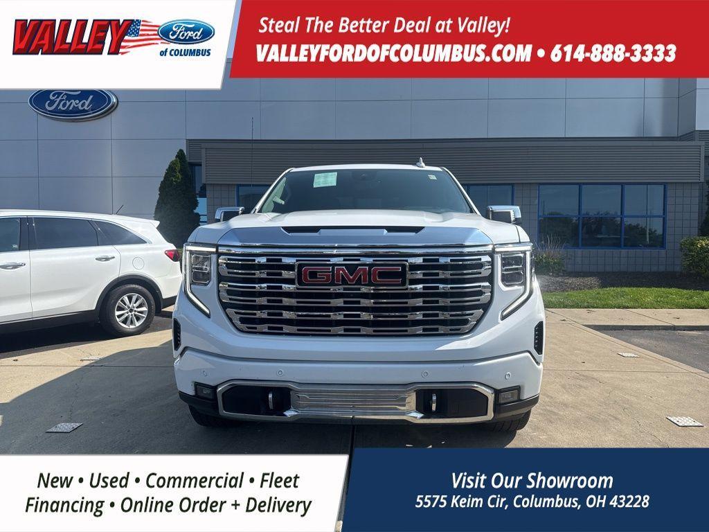 used 2022 GMC Sierra 1500 car, priced at $45,899