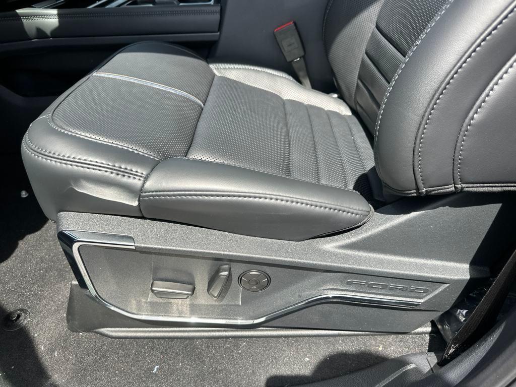 new 2025 Ford F-350 car, priced at $96,170