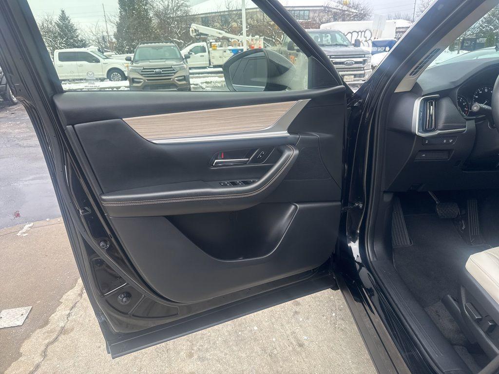 used 2024 Mazda CX-90 car, priced at $27,999