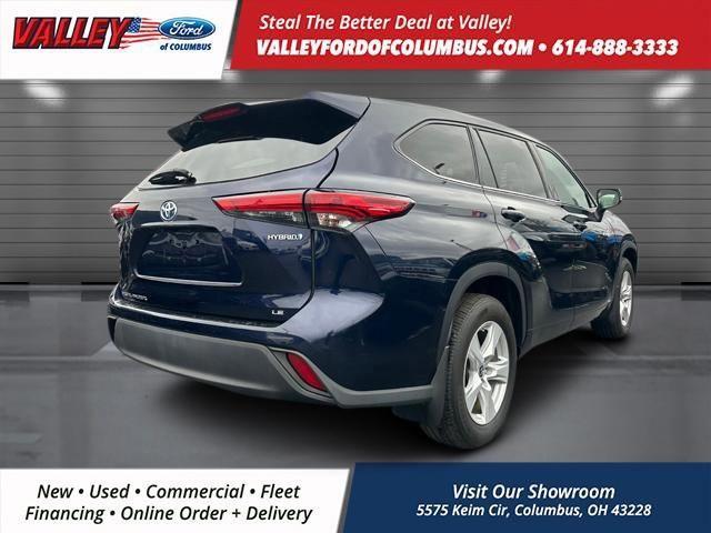 used 2021 Toyota Highlander Hybrid car, priced at $27,694