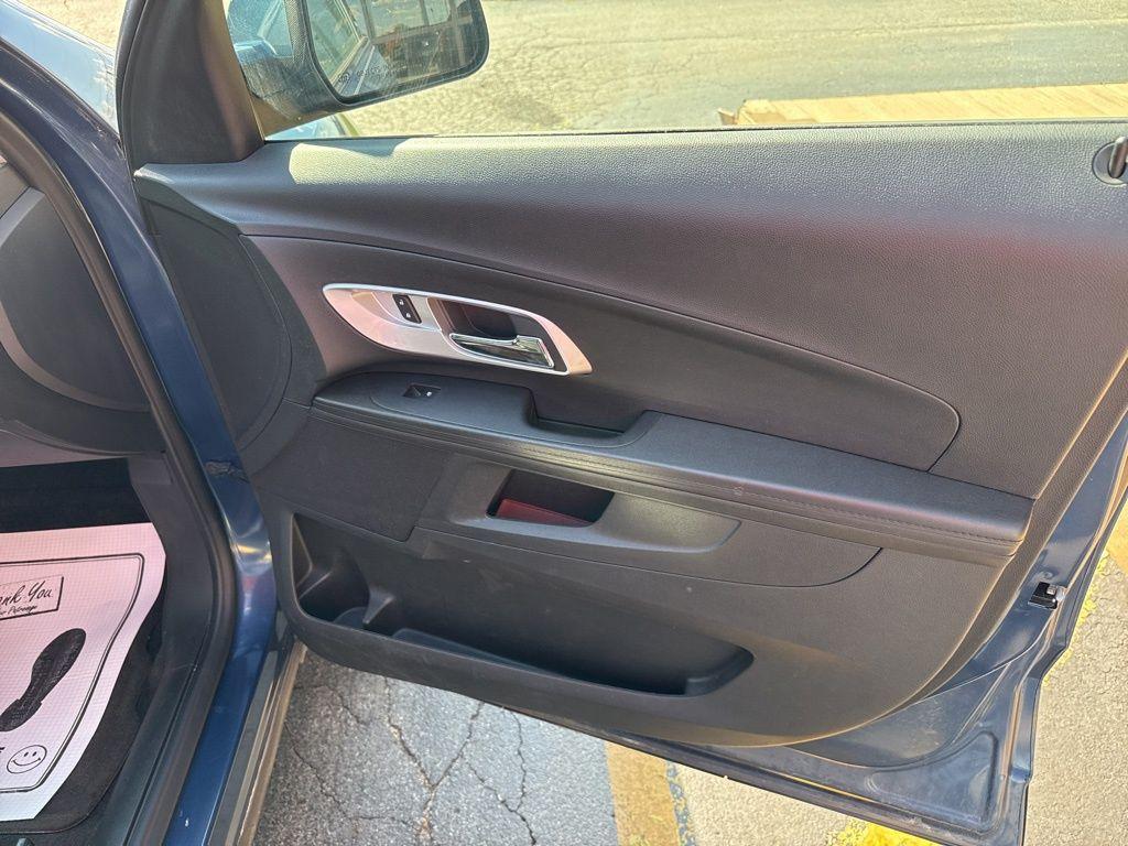 used 2017 Chevrolet Equinox car, priced at $9,999