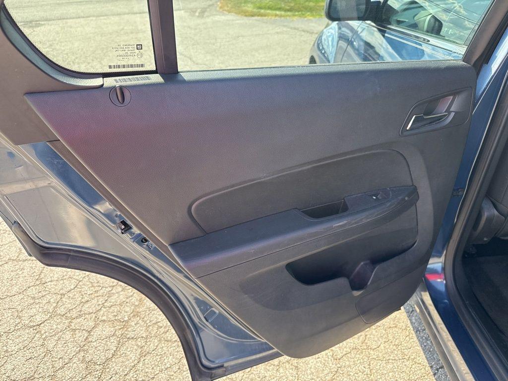 used 2017 Chevrolet Equinox car, priced at $9,999