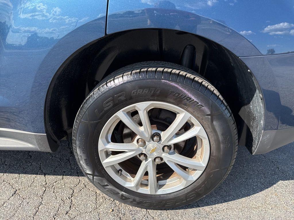 used 2017 Chevrolet Equinox car, priced at $9,999
