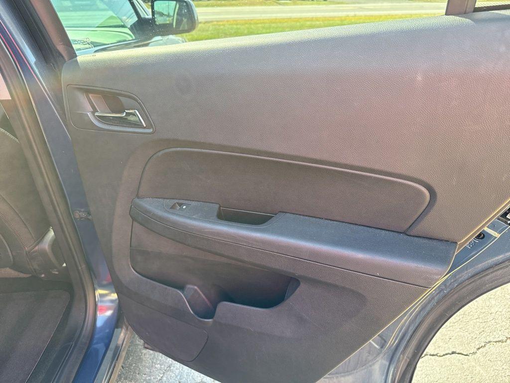 used 2017 Chevrolet Equinox car, priced at $9,999