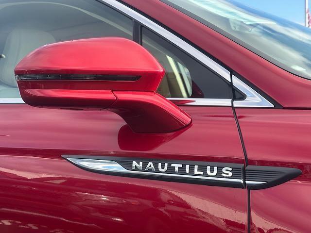 used 2020 Lincoln Nautilus car, priced at $29,996