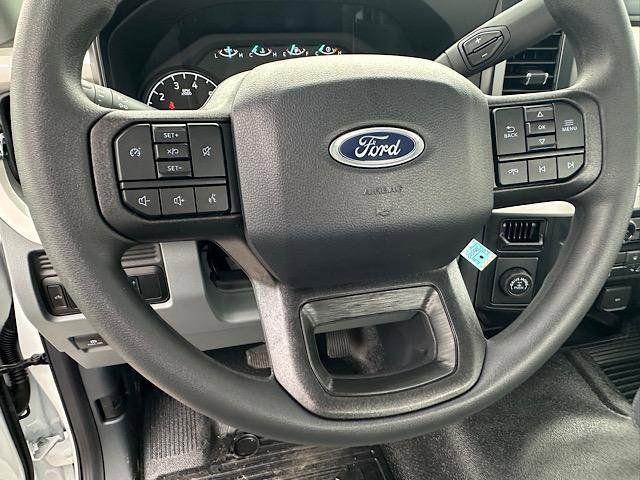 new 2025 Ford F-250 car, priced at $46,433