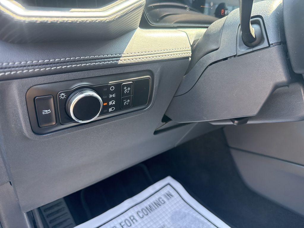 used 2024 Ford Mustang car, priced at $31,964