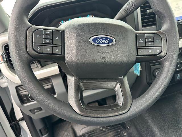 new 2025 Ford F-250 car, priced at $46,433