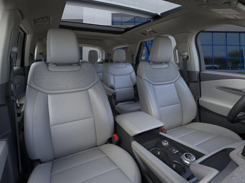 new 2025 Ford Explorer car, priced at $48,710