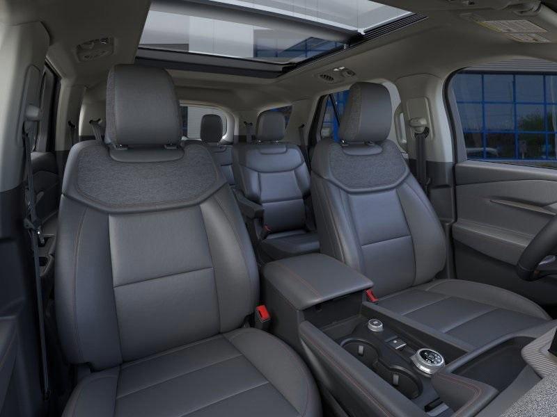 new 2025 Ford Explorer car, priced at $47,405