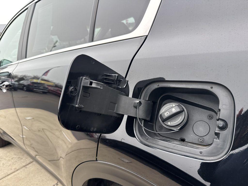 used 2022 Kia Sportage car, priced at $15,999