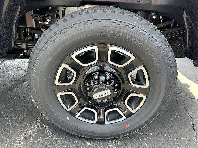 new 2025 Ford F-250 car, priced at $95,800